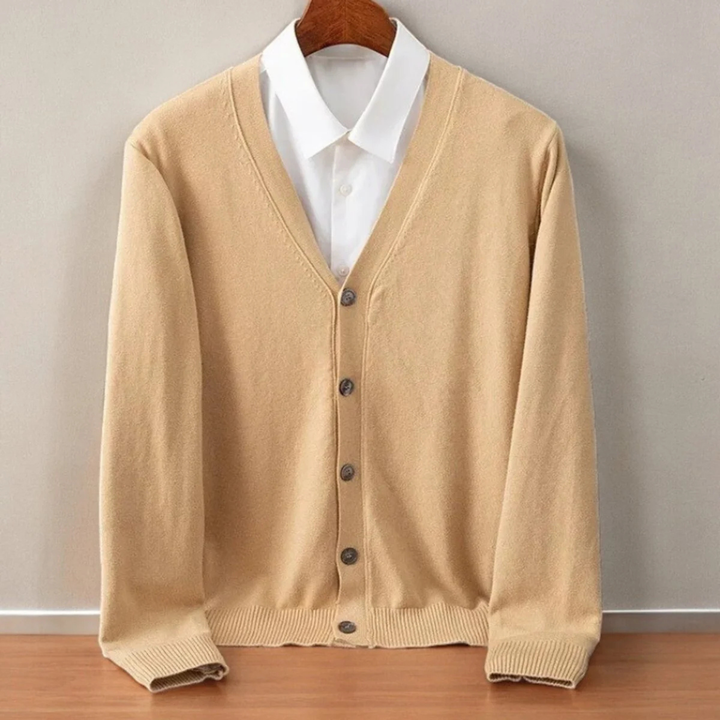 Lucas | Elegant V-Neck Cashmere Blend Cardigan for Men