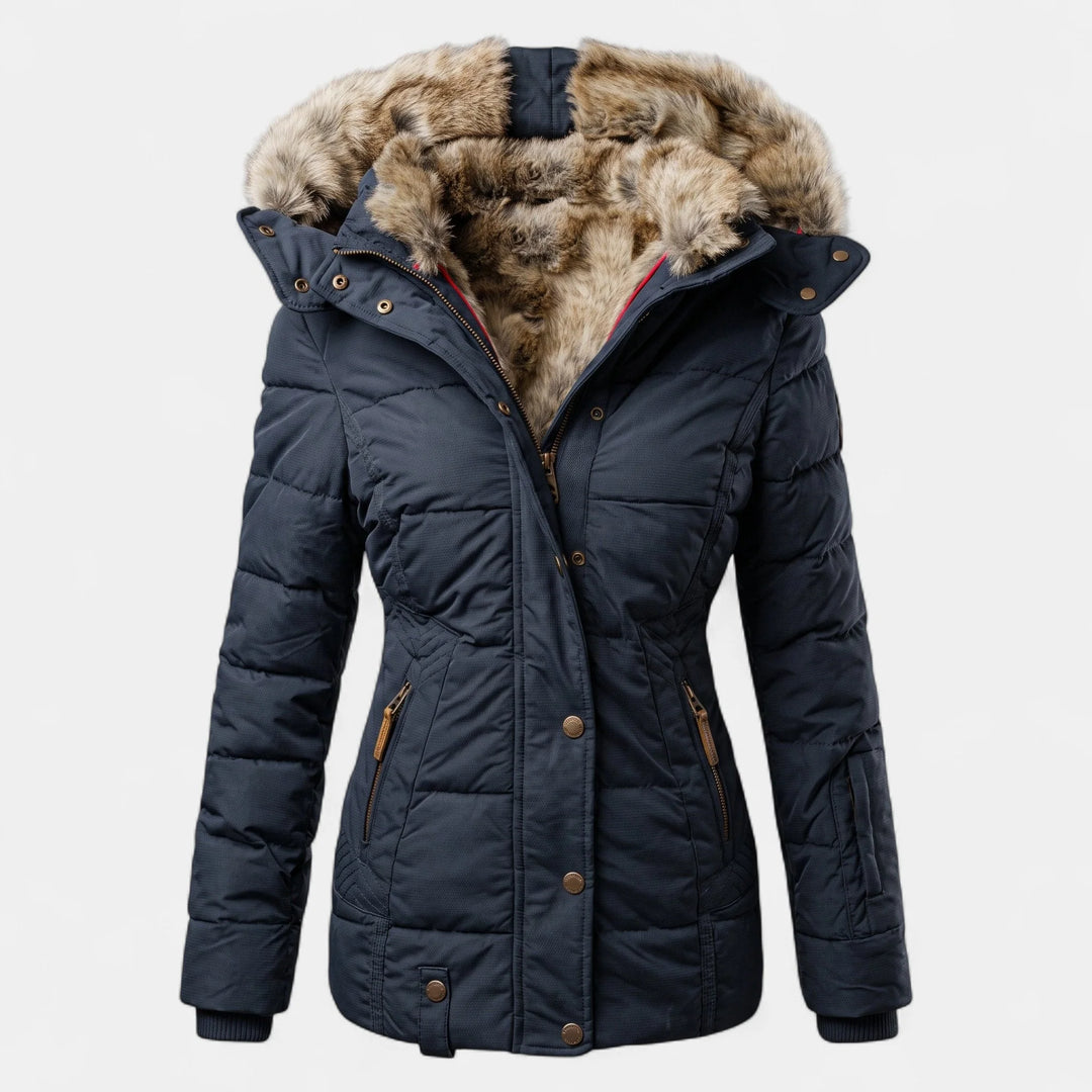 Carly | Women&
