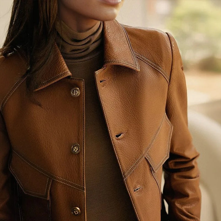 Connie | Women&