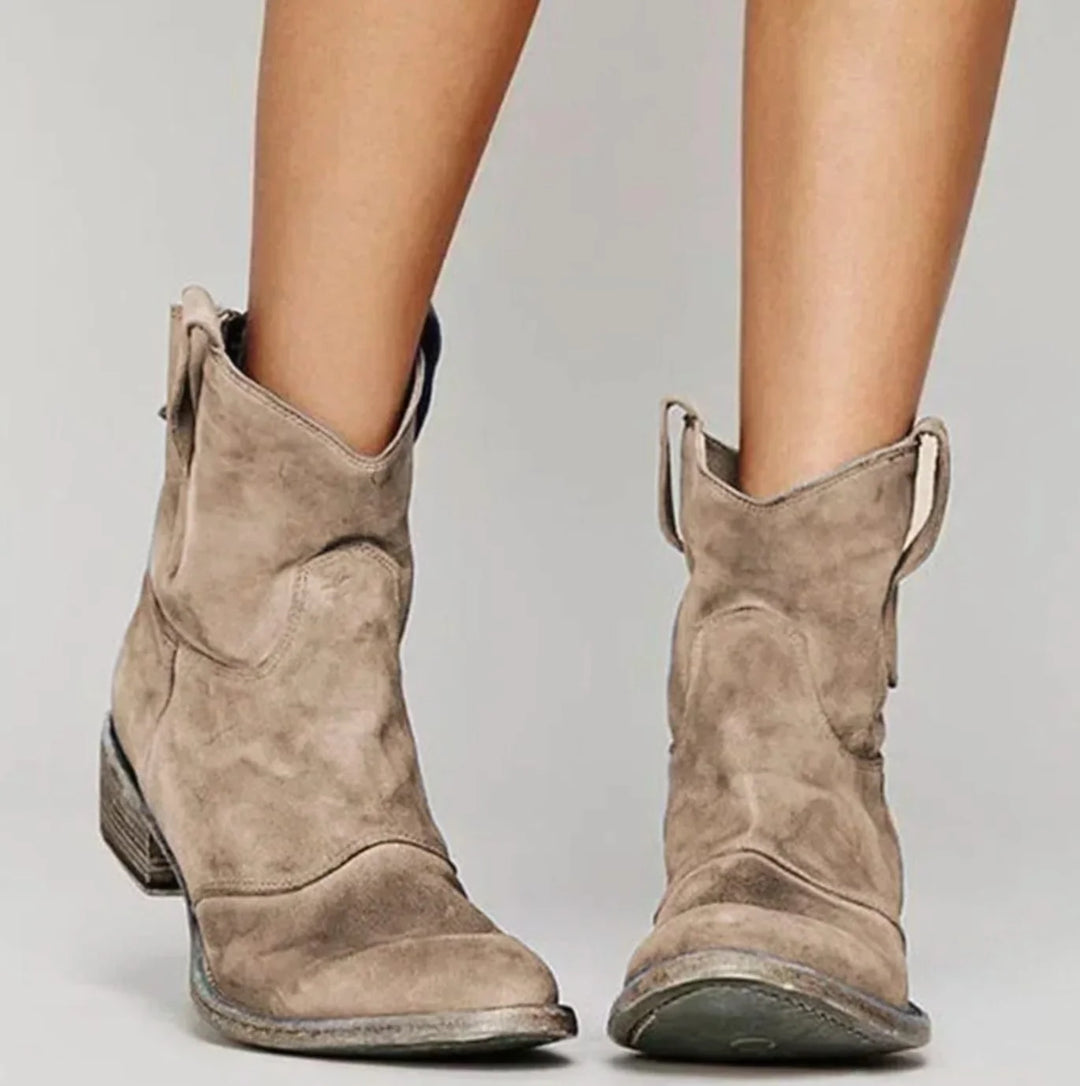Isabella | Women&
