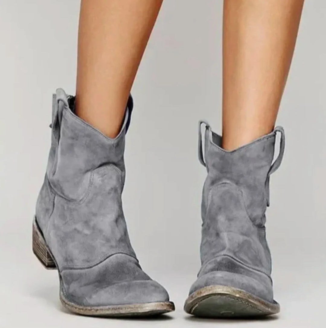 Isabella | Women&