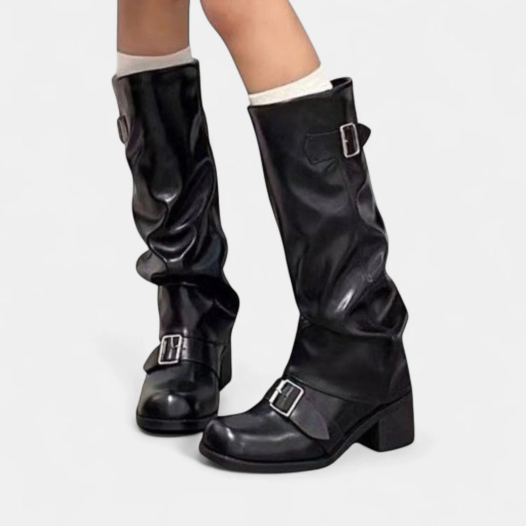 Jess | Women&