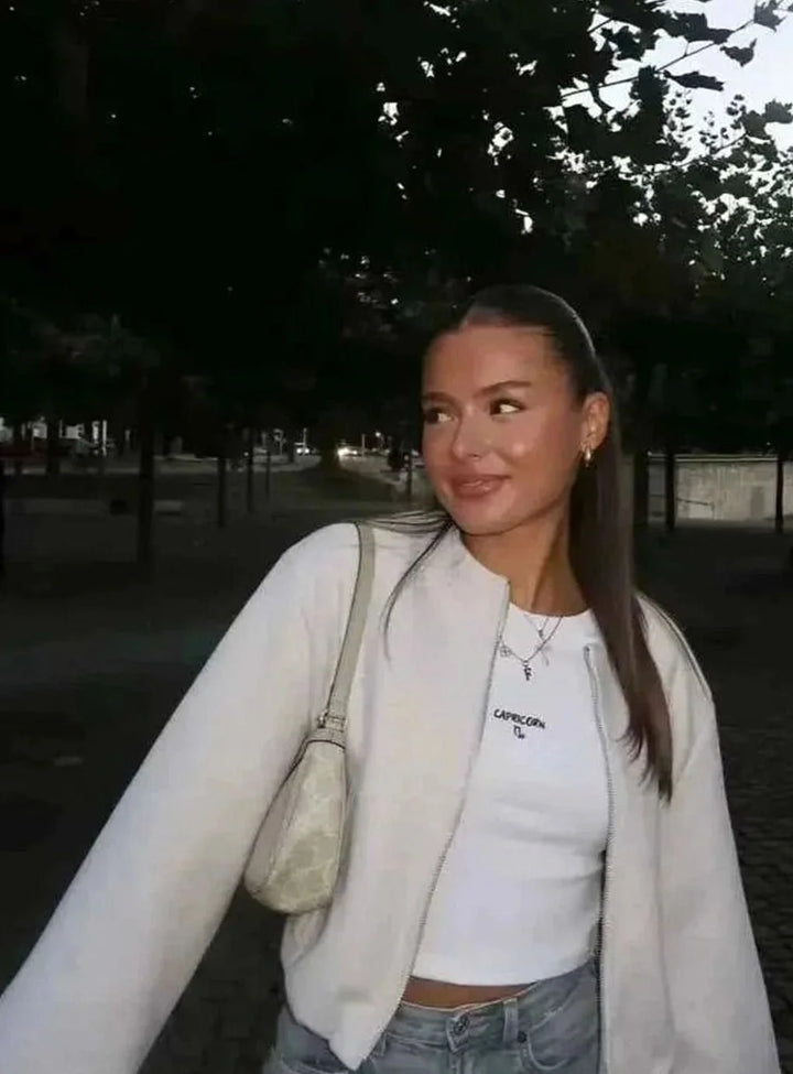 Jess | Women&