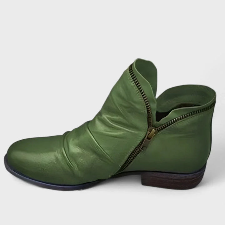 Kirsten | Women&
