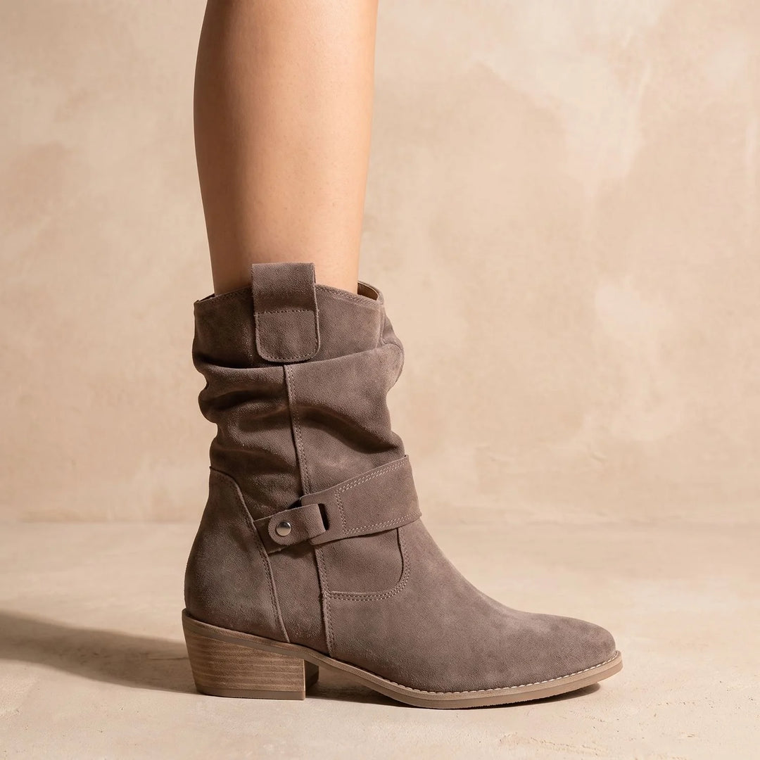 Martha | Women&