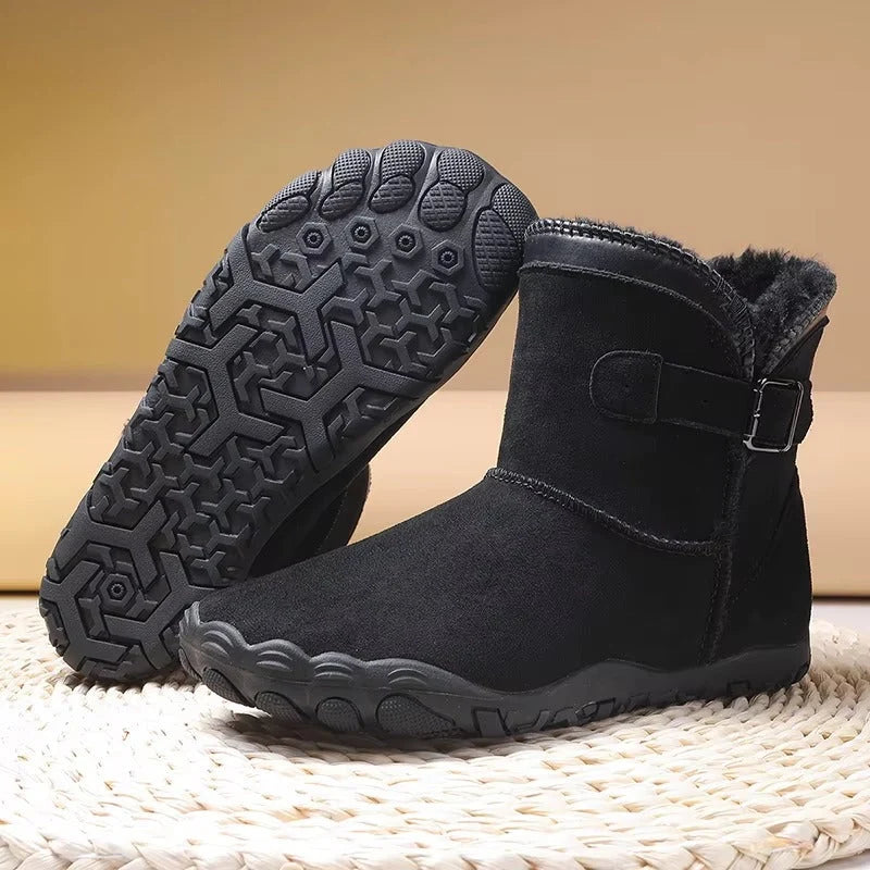 Meg | Women&