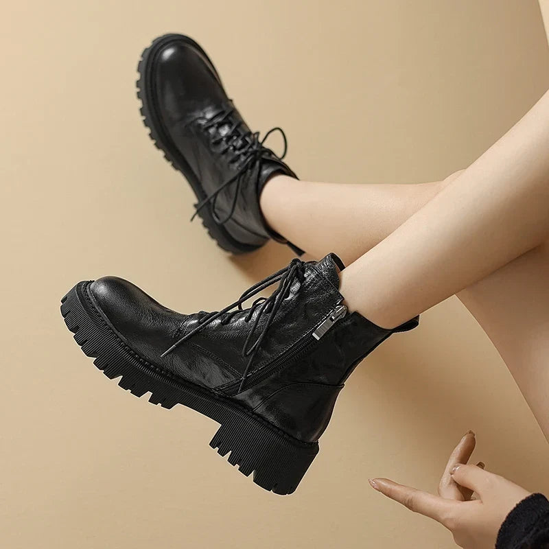 Megan | Women&