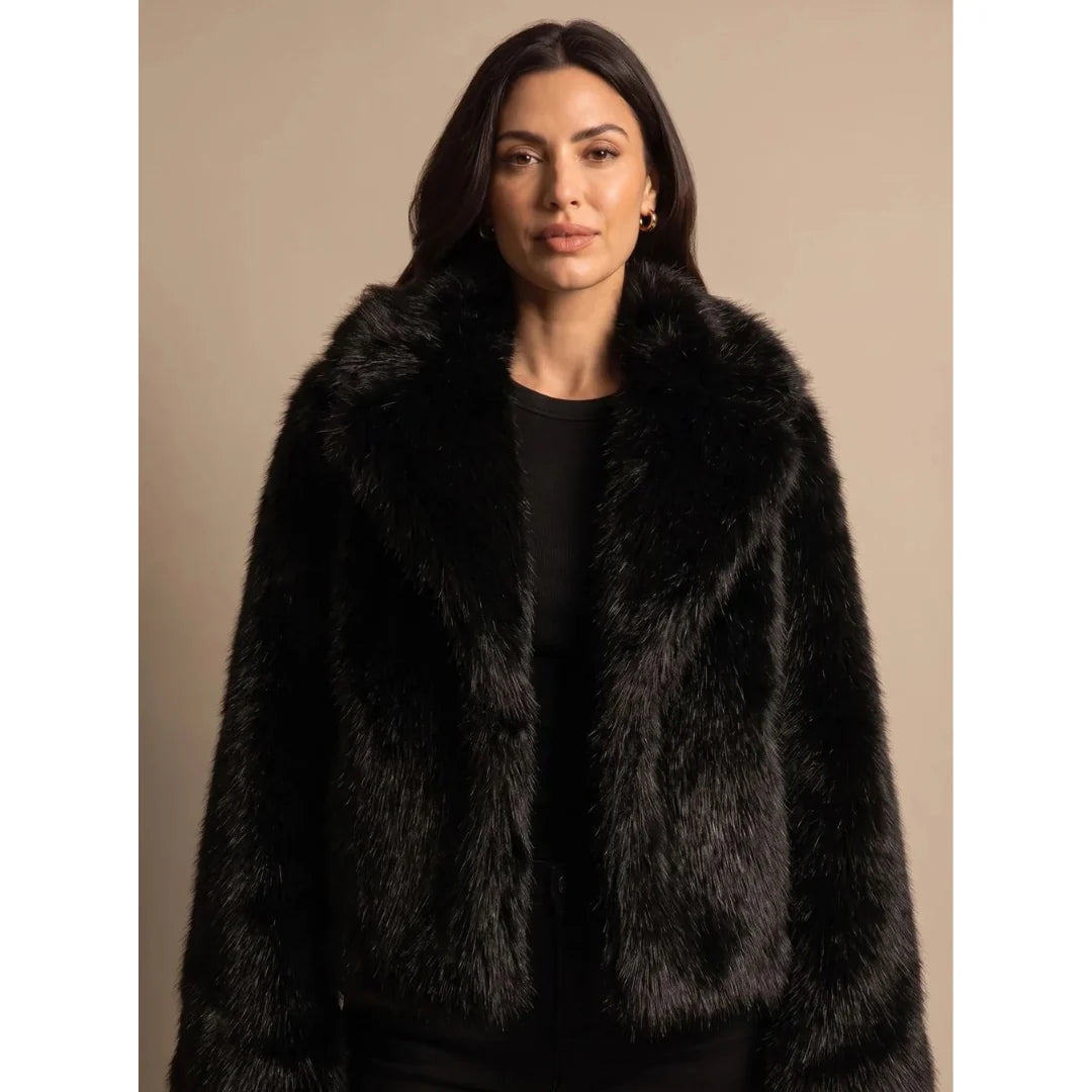 Nicola | Women&