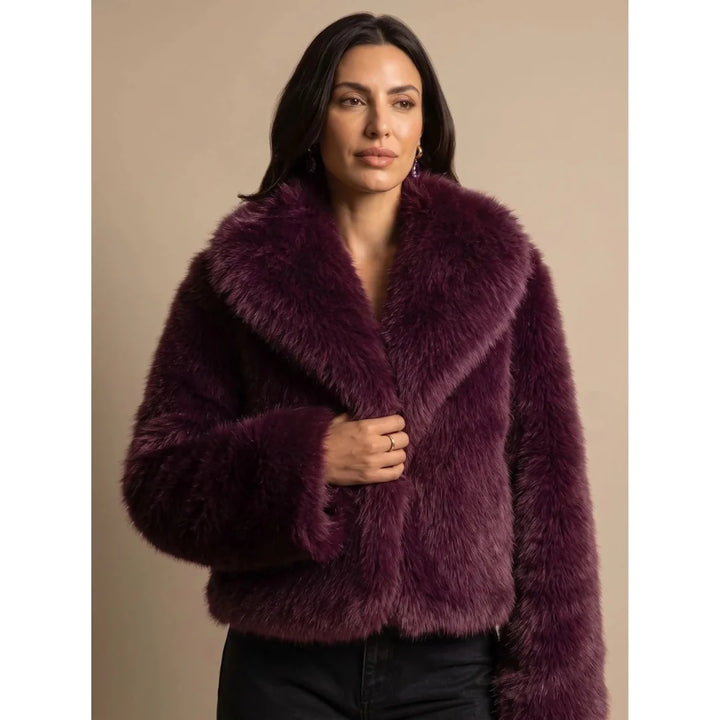 Nicola | Women&
