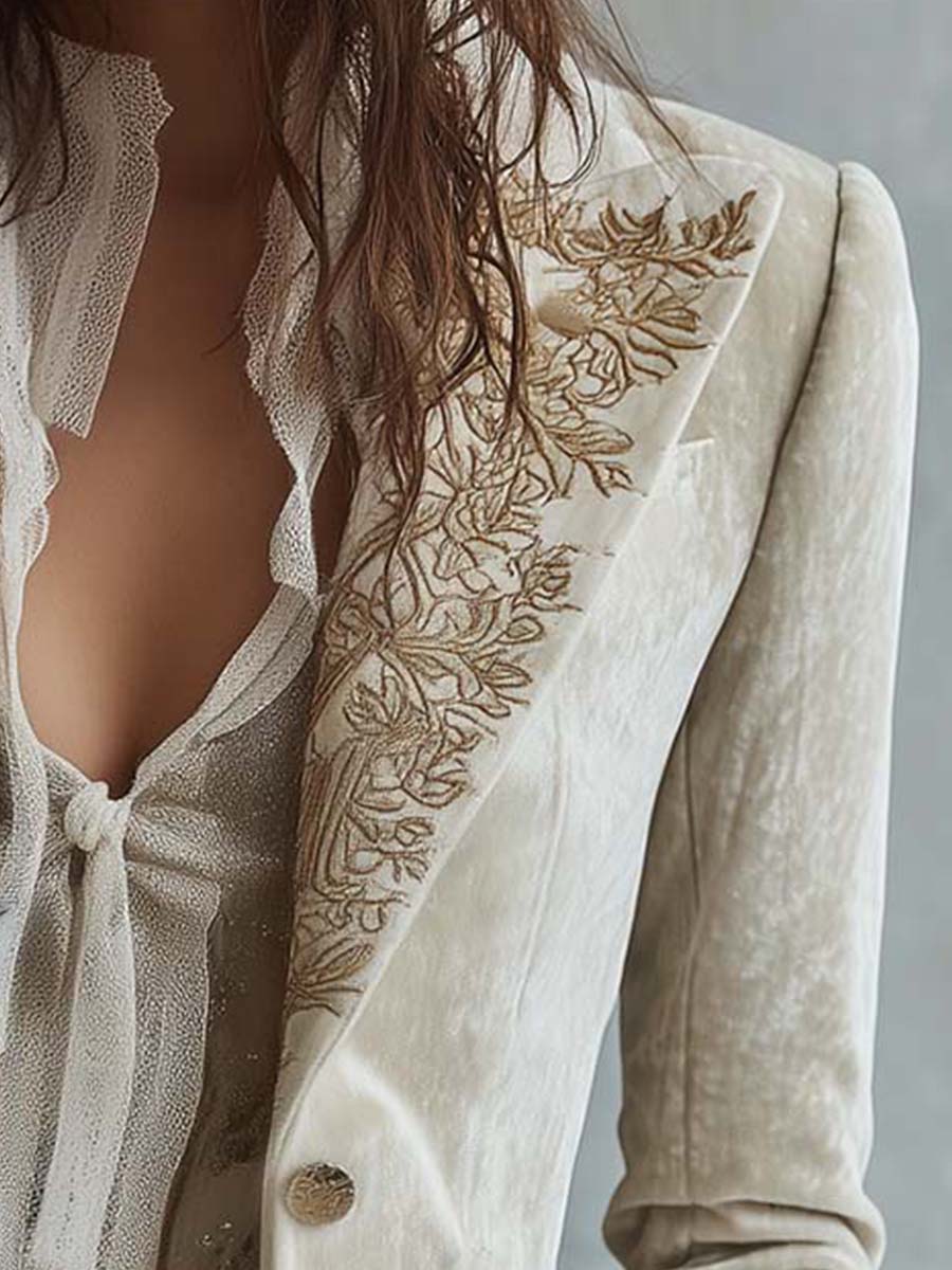 Phoebe | Women&